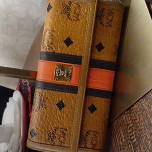 MCM LOGO BROWN LEATHER WALLET AUTHENTIC